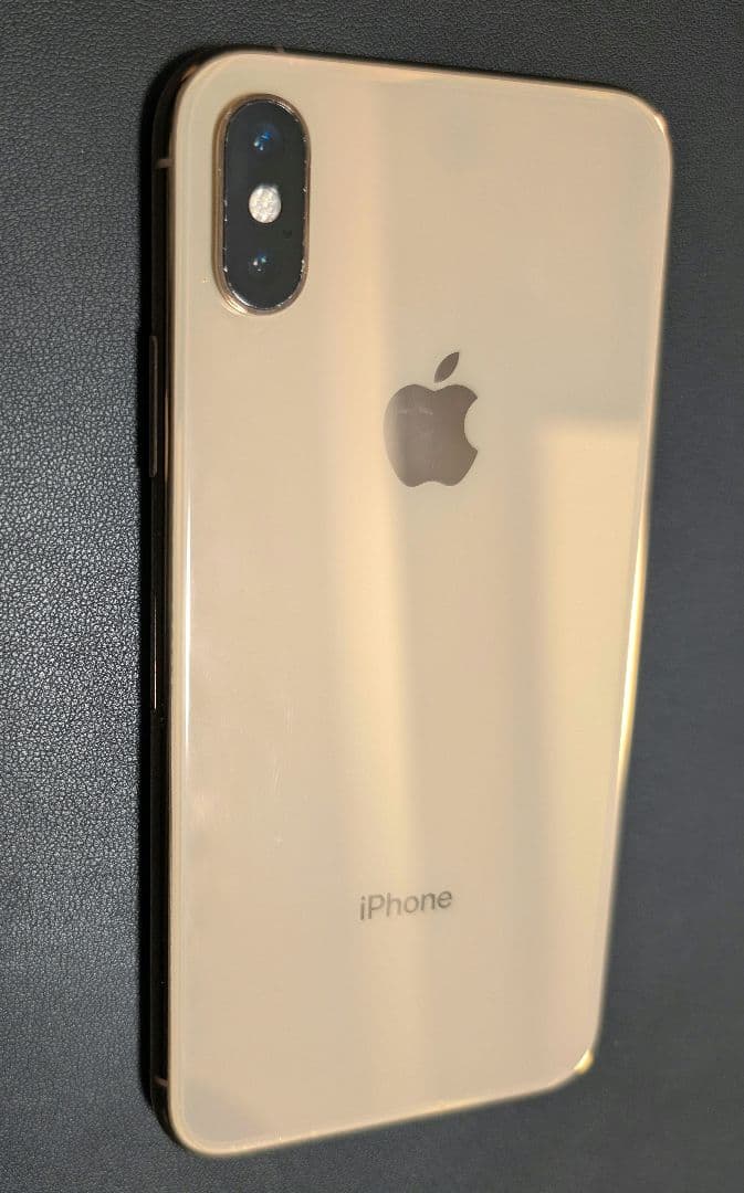 iPhone XS 64GB（ゴールド）
