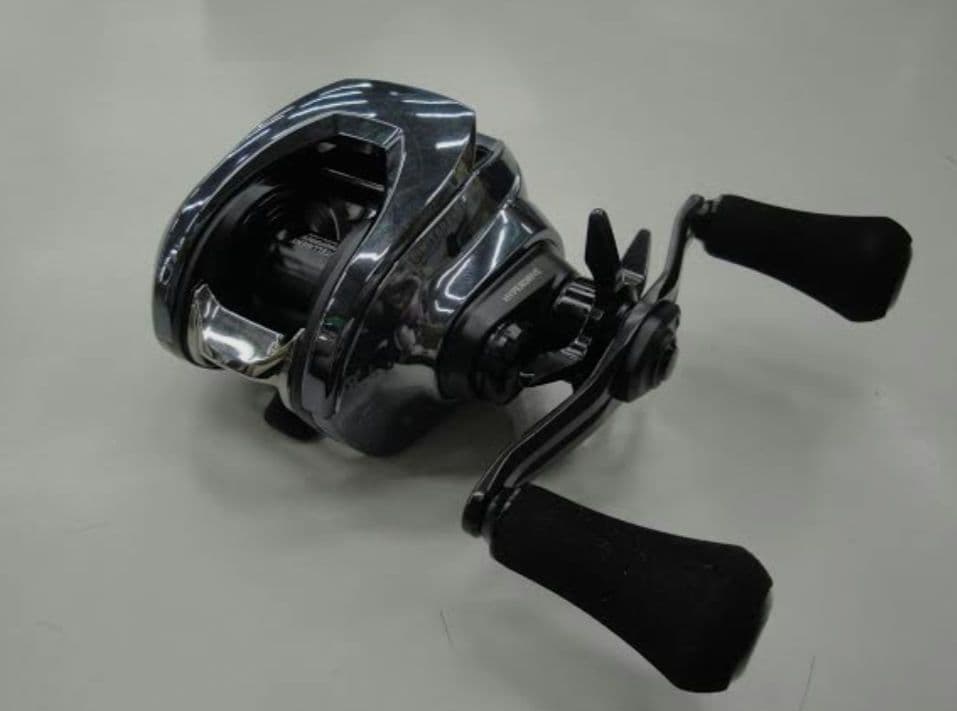 IMZ LIMITBREAKER TW HD-C XH　DAIWAベイトリール