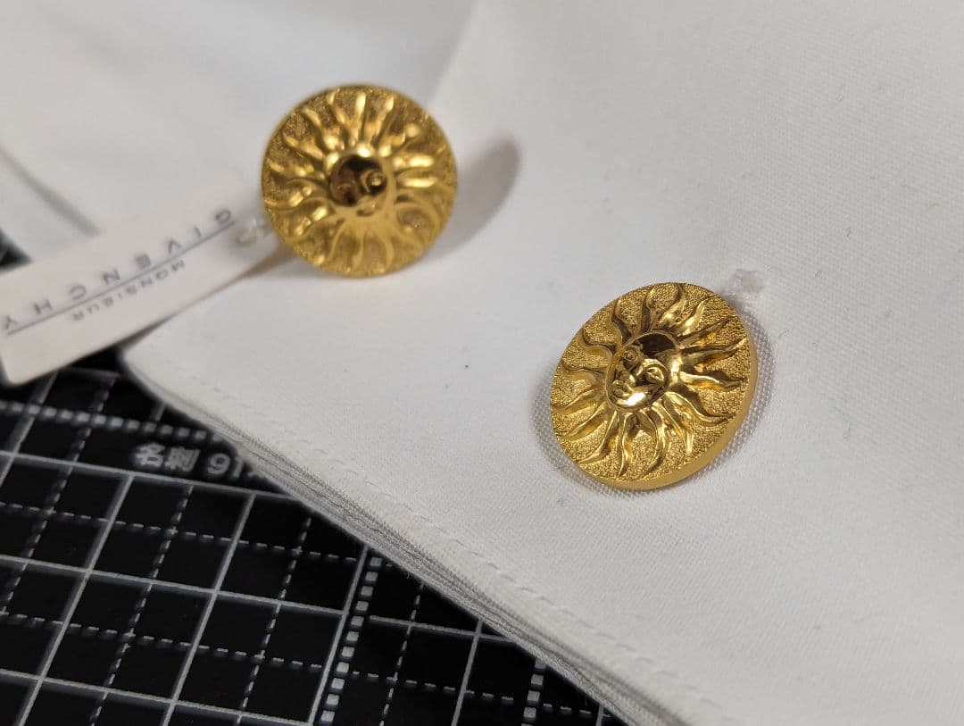 GIVENCHY　カフス　No.1838