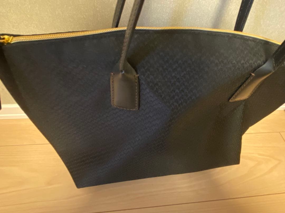 ロベルタピエリ　トートバッグ　黒