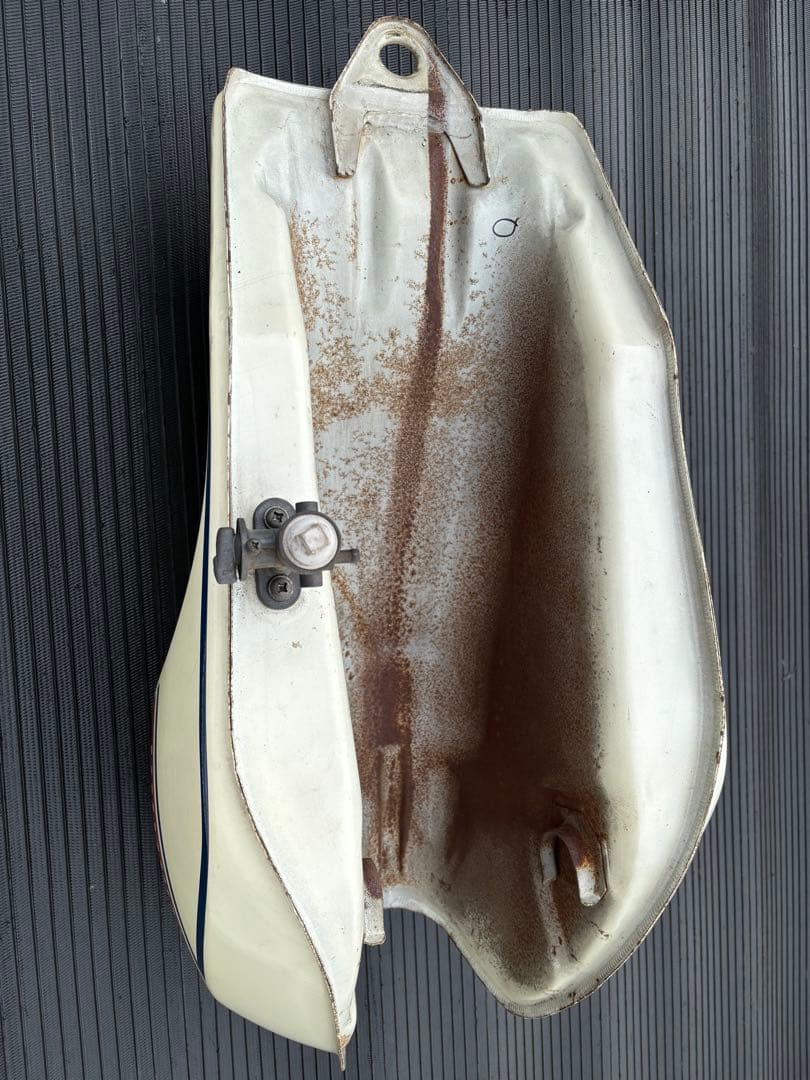 ヤマハRZ250/350ガソリンタンク純正