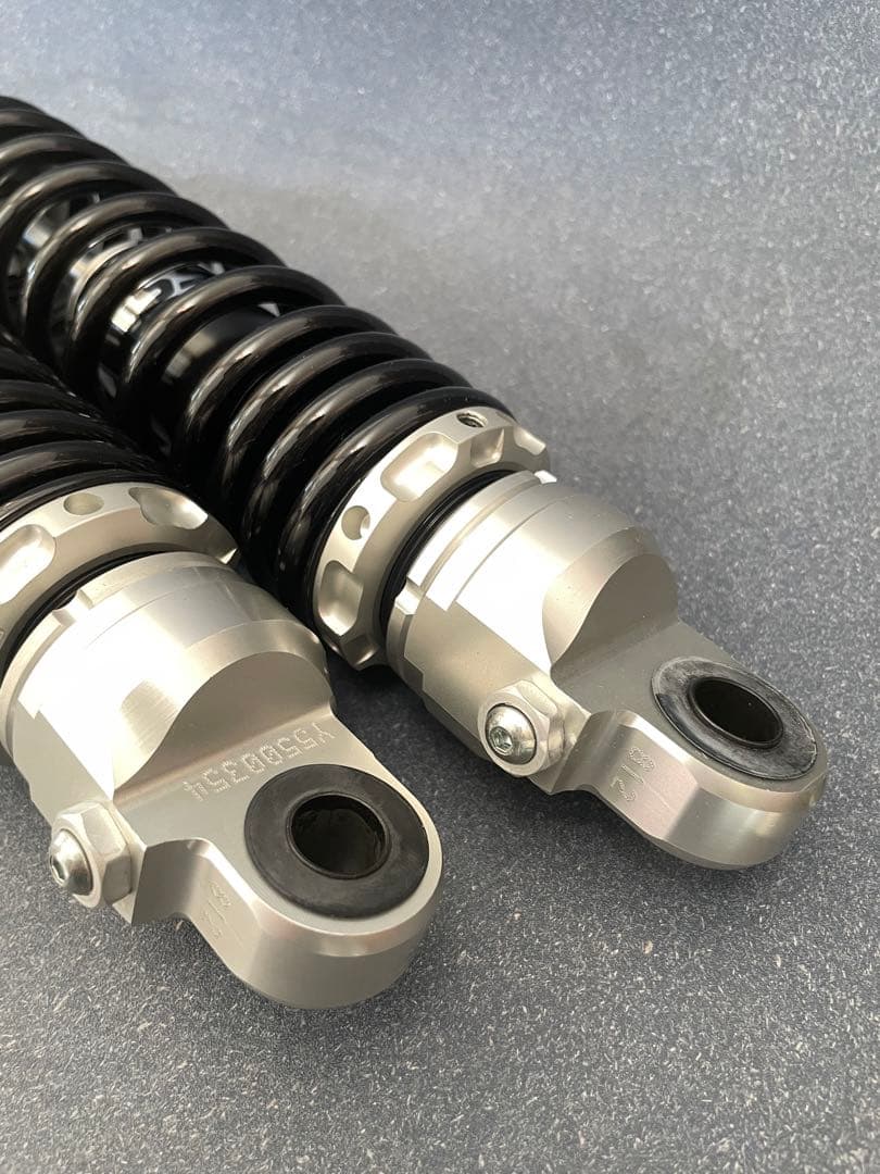 YSSサスペンション　ヤマハSR400 500