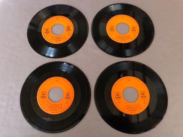 松田聖子 シングルレコード ４枚セット 渚のバルコニー ほか d826y86