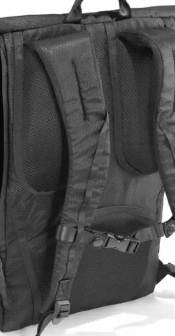 UNTRACK アントラック　ACE バックパック　軽量　8日迄の出品