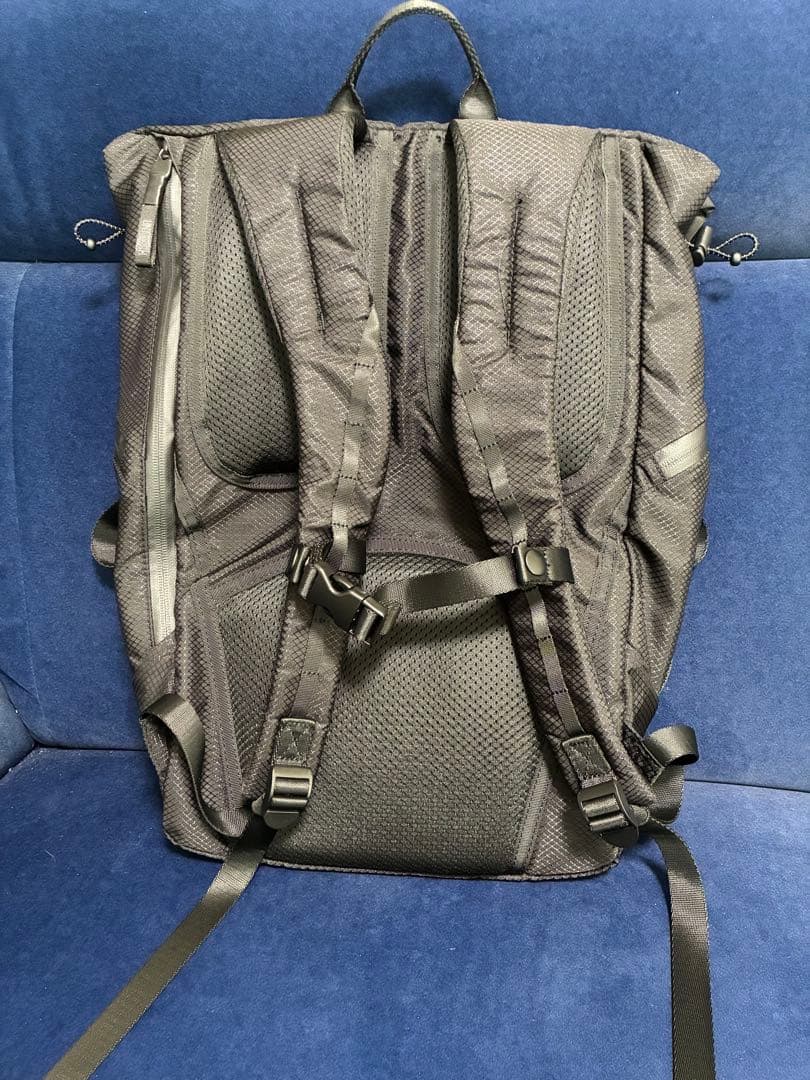 UNTRACK アントラック　ACE バックパック　軽量　8日迄の出品