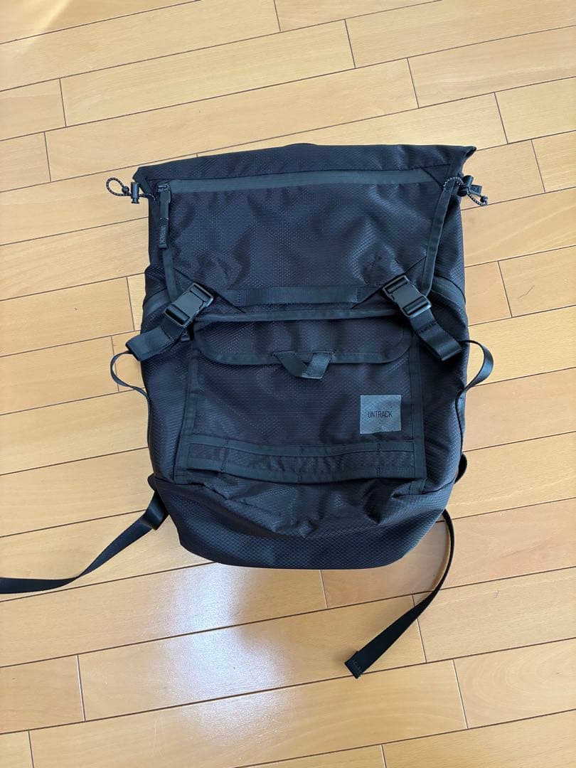UNTRACK アントラック　ACE バックパック　軽量　8日迄の出品
