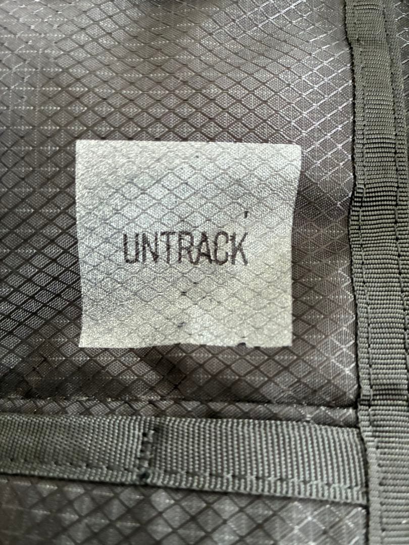 UNTRACK アントラック　ACE バックパック　軽量　8日迄の出品