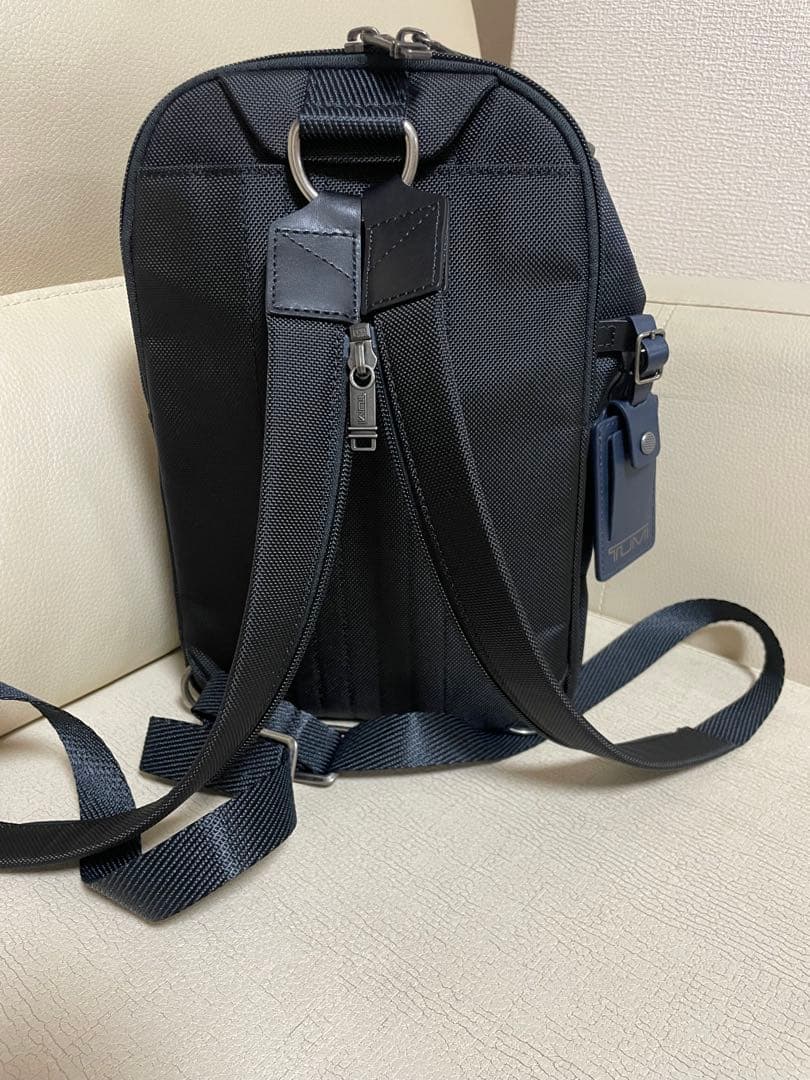 ※本日限定お値下げ※TUMI ボディバッグ スリングバック ネイビー迷彩