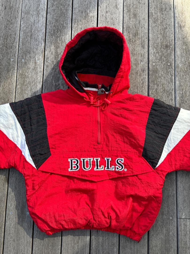 ジャケット・ブルゾン 90's \"Chicago Bulls\" Nylon Pullover Kids