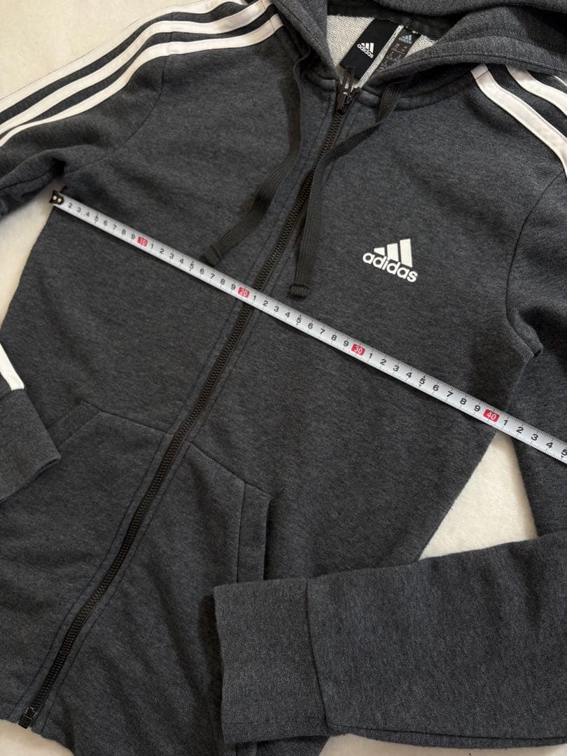 00sadidas３本線十字架y2k 平成ギャル　小悪魔　マクブリンクNANA