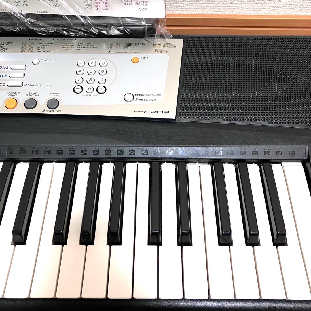 YAMAHA ヤマハ　電子ピアノ　電子キーボード　PSR-E203 ✨美品♪✨