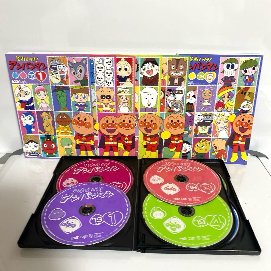 新品ケース付　それいけ!アンパンマン'19　全12巻セット