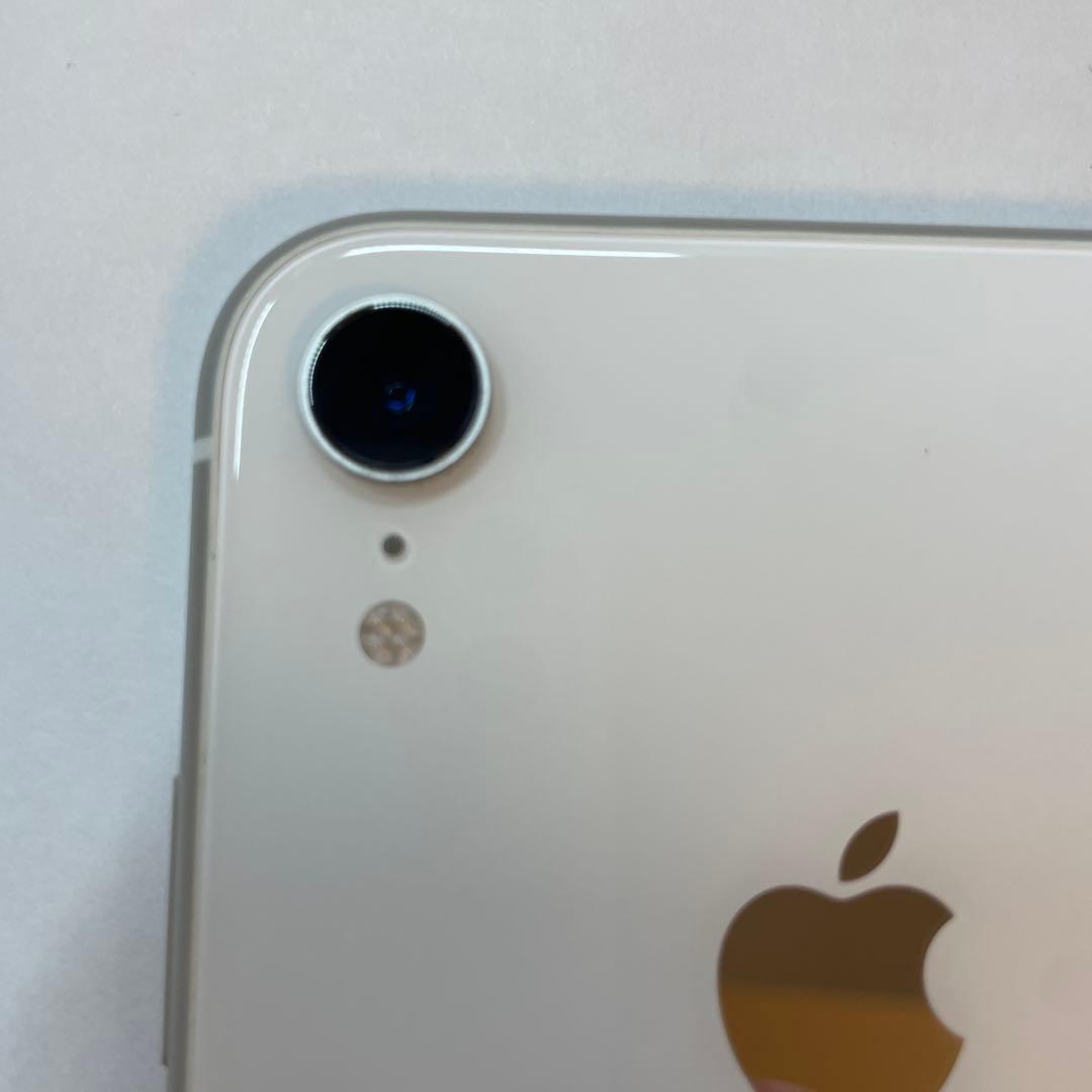 Apple iPhone XR ホワイト 6.1インチ