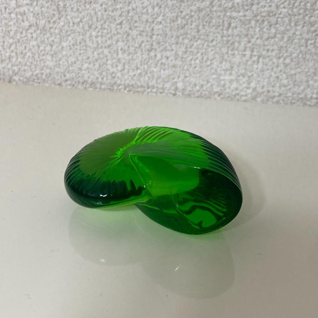 ▼Baccarat バカラ　アンモナイト　グリーン　フィギュリン　置物