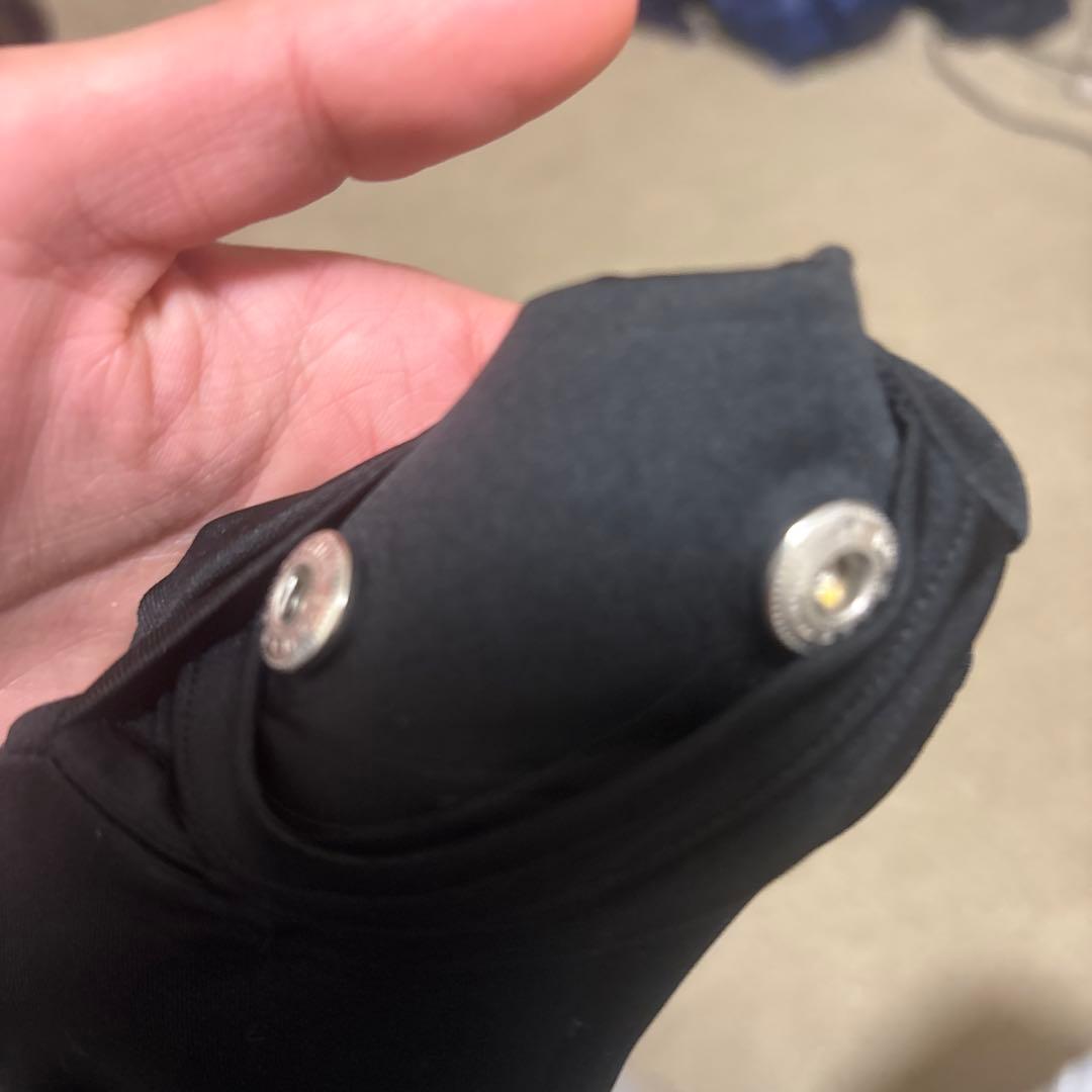 Knows ノースリーブ ブラック タンクトップ