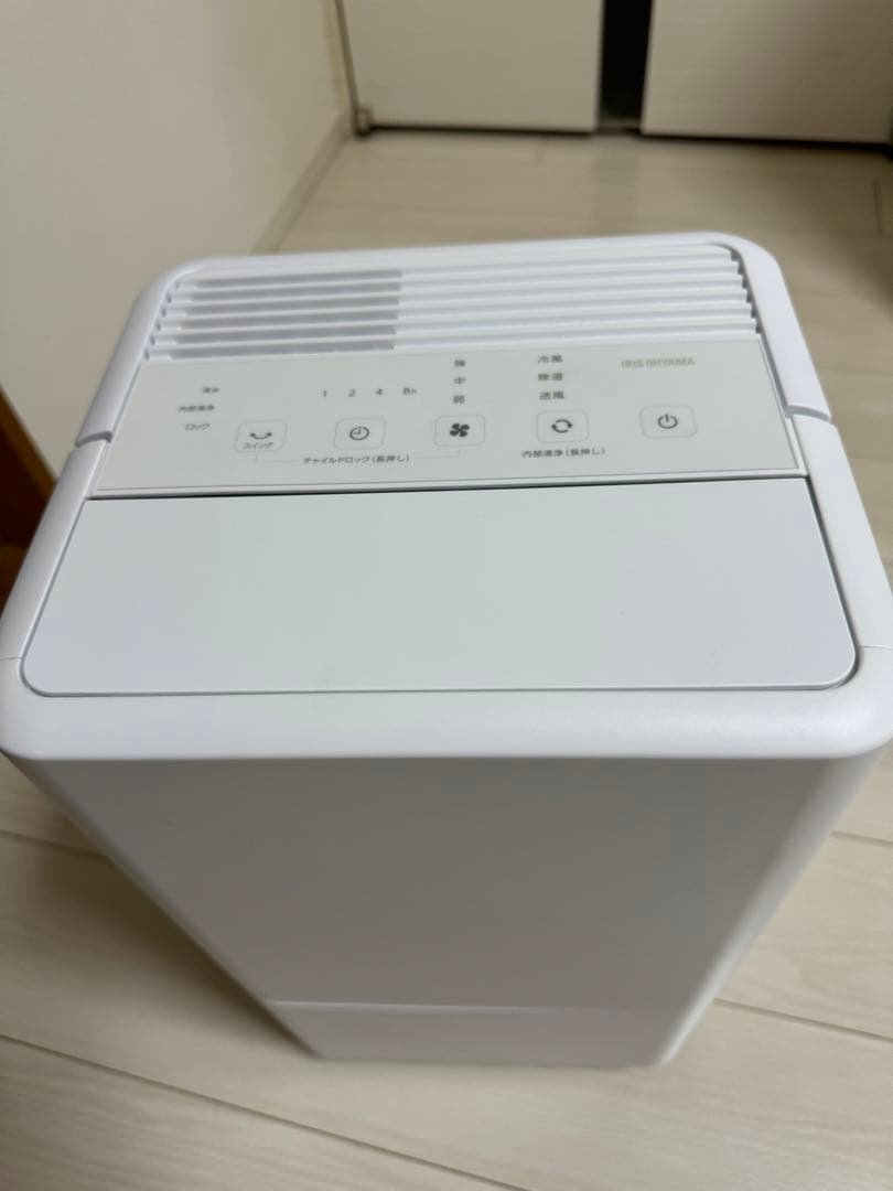 コンパクトクーラー　アイリスオーヤマ