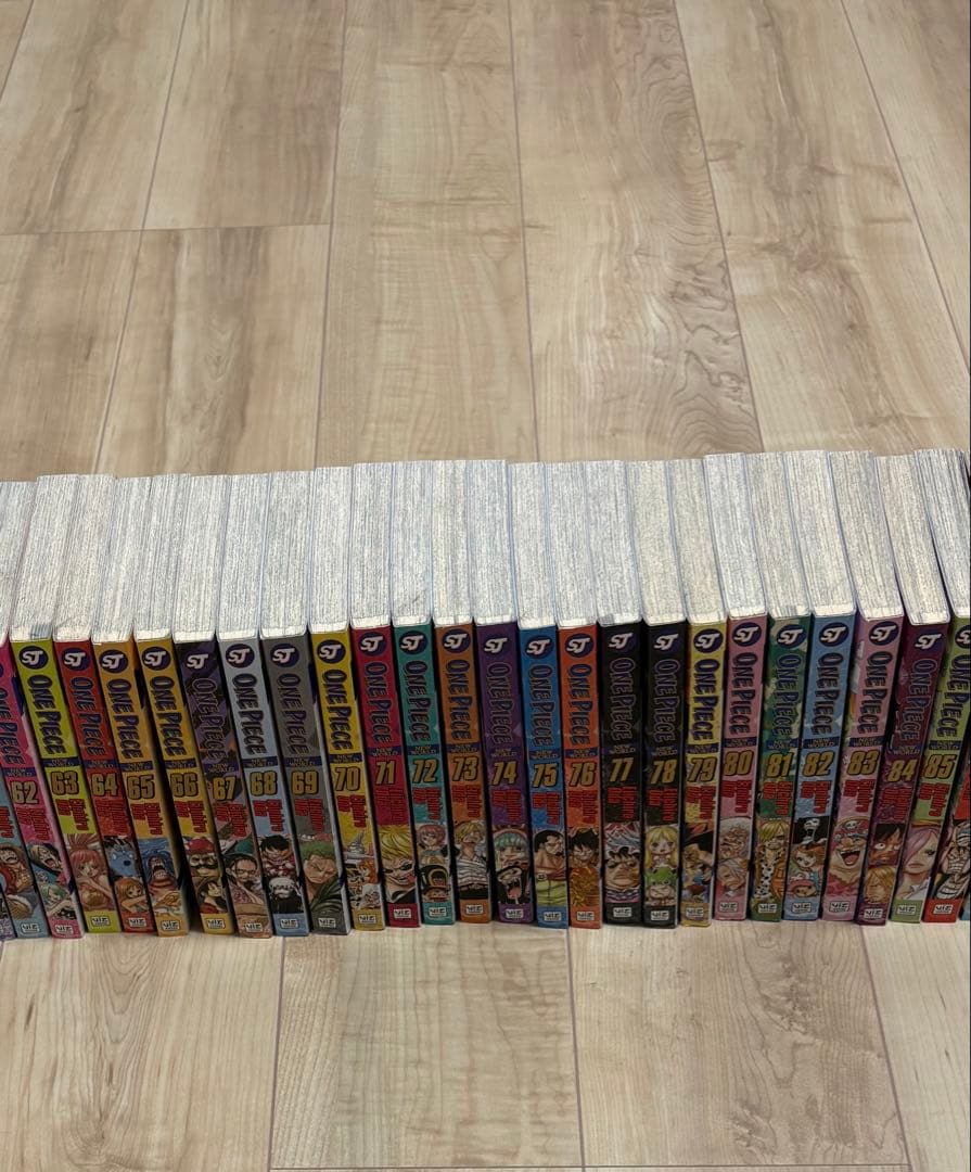 ワンピース　漫画　英語