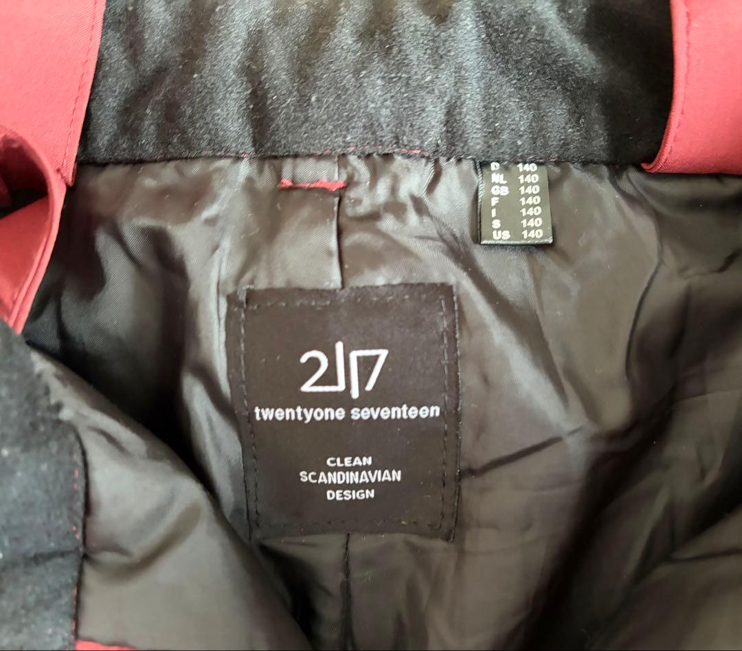 トゥウェンティーワンセブンティーン2117 of sweden ウェア140