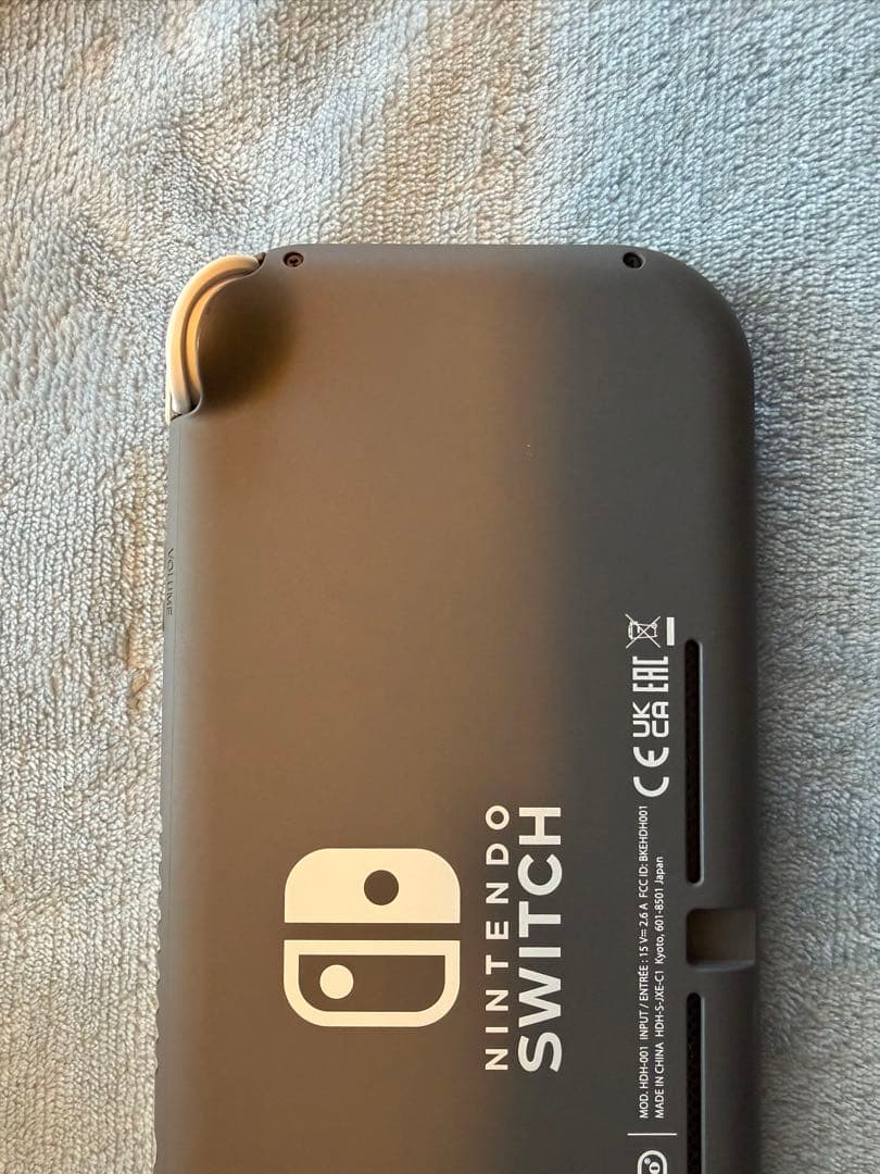 美品　Nintendo Switch lite 任天堂　本体