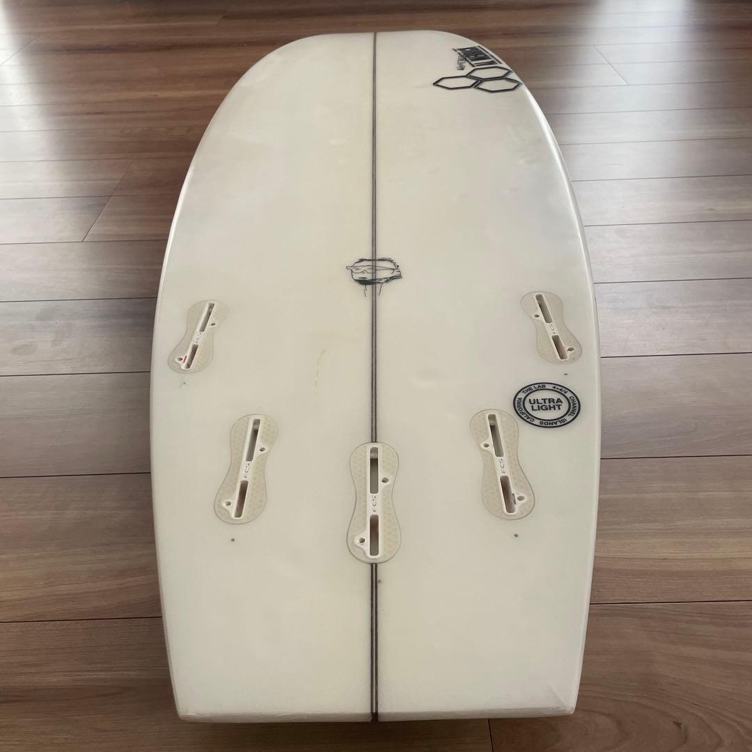 ネックベアード2 5'8 29.7L Channel