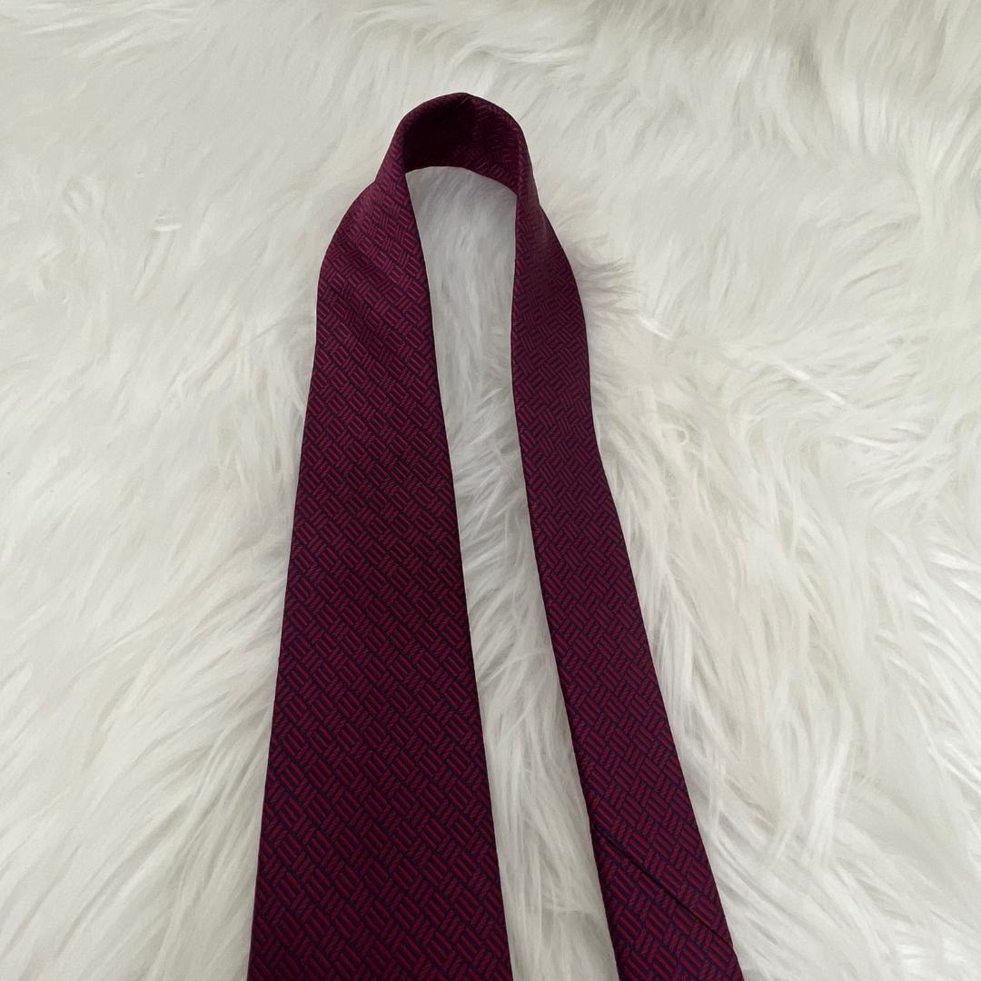 美品✨エルメス　HERMES 　ネクタイ　シルク100％　エンジ系