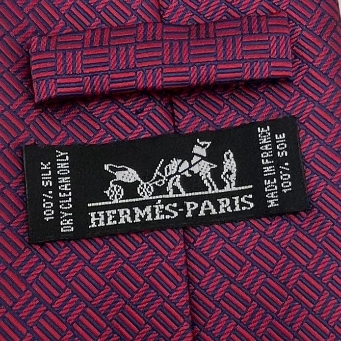 美品✨エルメス　HERMES 　ネクタイ　シルク100％　エンジ系