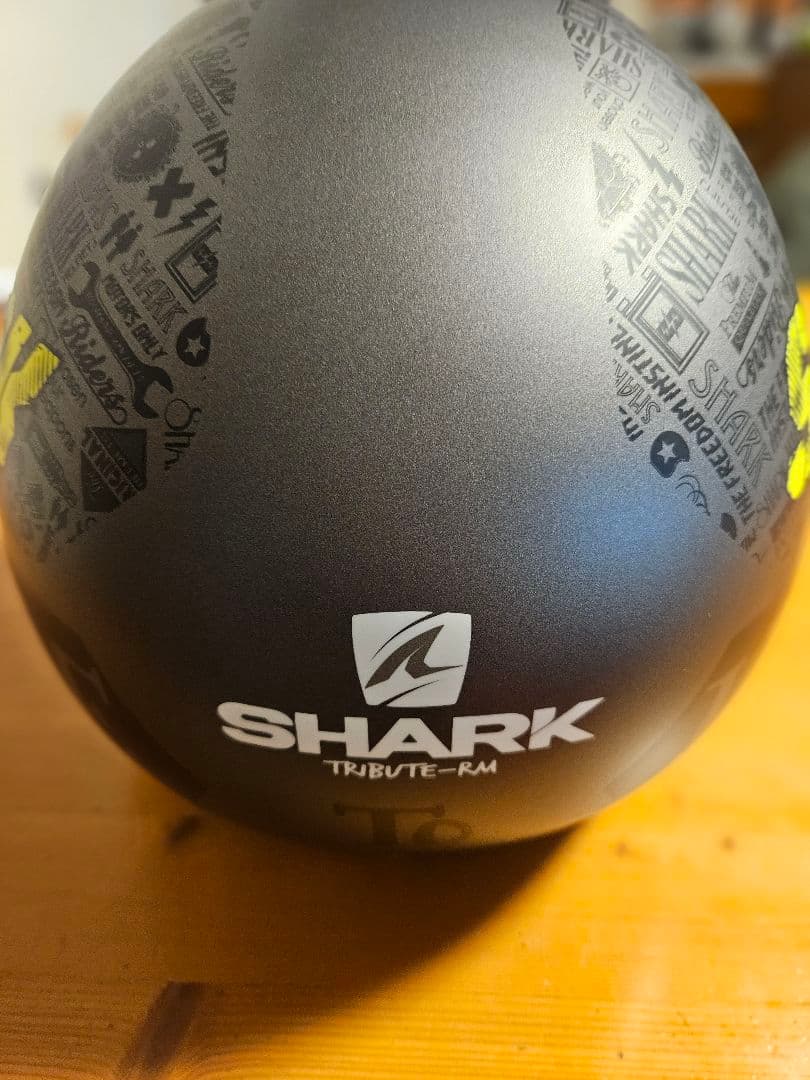 極美品 SHARK DRAK（シャーク ダラク）Lサイズ 布袋付 使用少