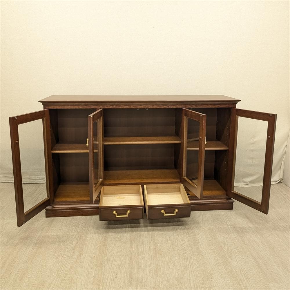 マルニ　地中海　サイドボード　リビングボード　飾り棚　キャビネット　引き出し