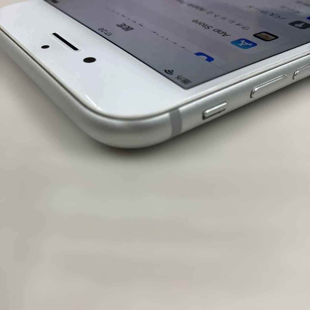 Apple iPhone 8 64GB バッテリー100