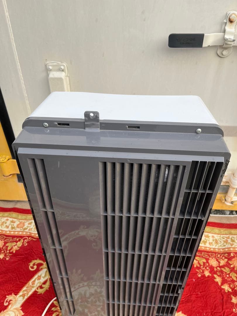 KOIZUMI 窓用エアコン KAW-1602 枠なし　2020年製