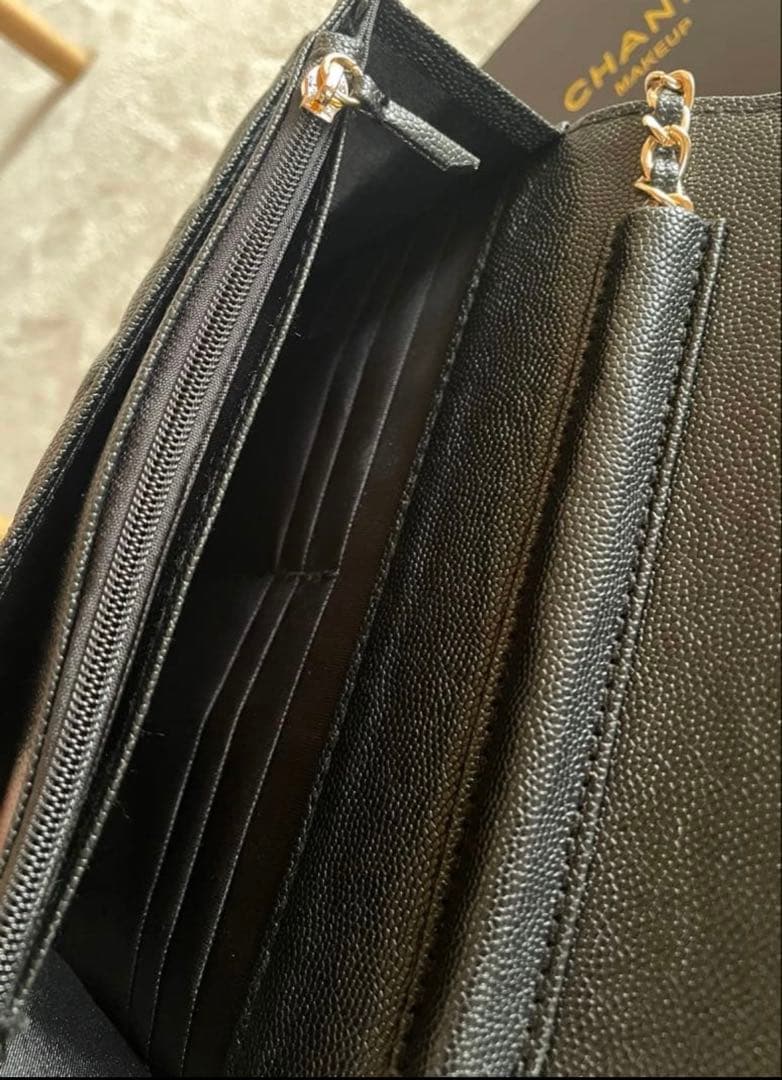 CHANEL チェーンウォレット　キルティングショルダー　ノベルティ