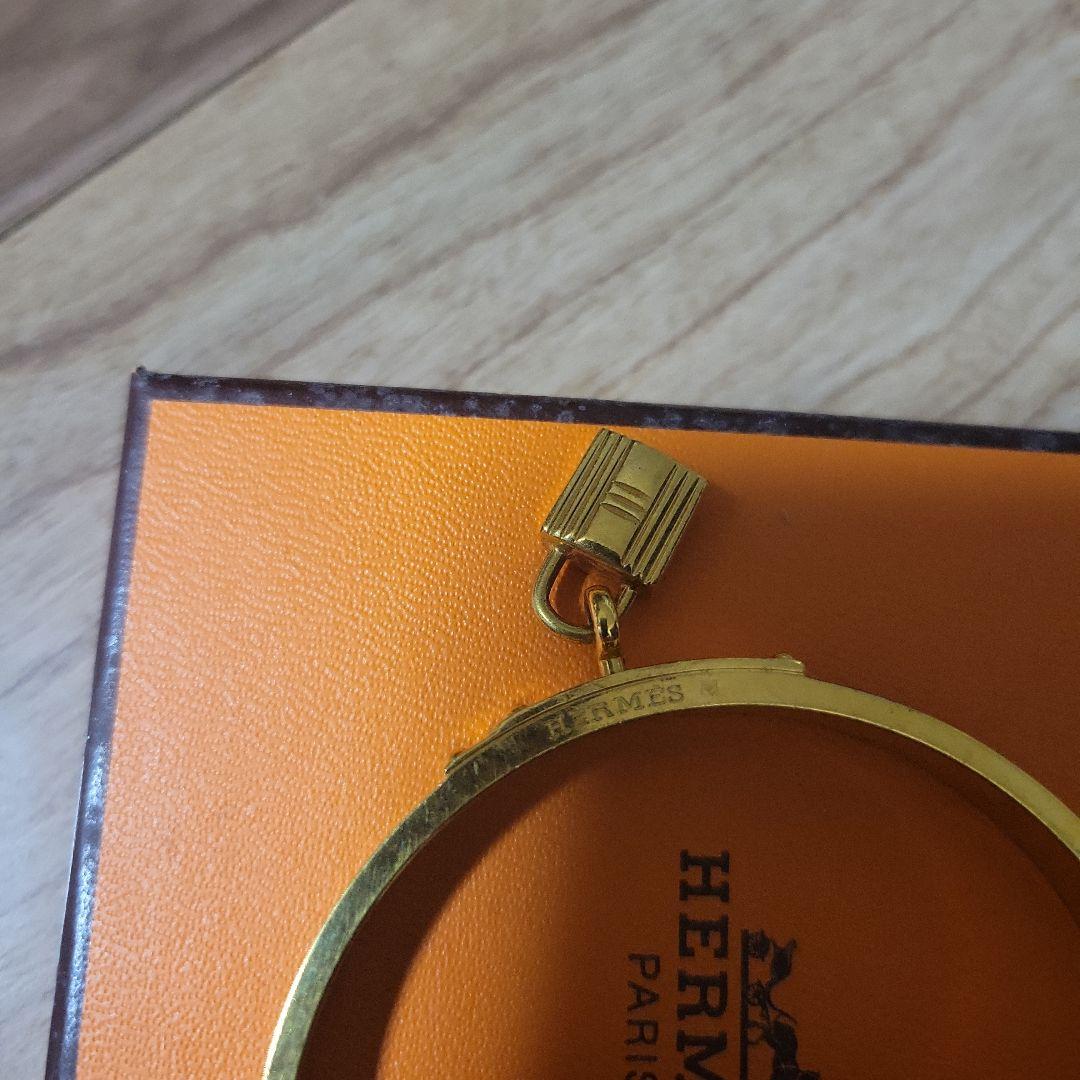 HERMES ゴールド ロック付きバングル 箱付き