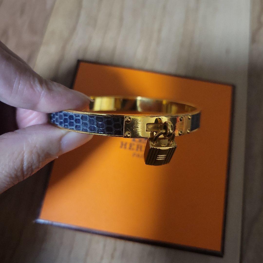 HERMES ゴールド ロック付きバングル 箱付き