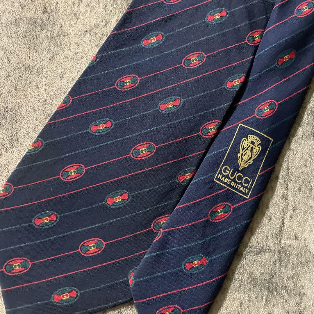 極美品 濃紺 霜降りストライプ セットアップ × OLD GUCCI ネクタイ