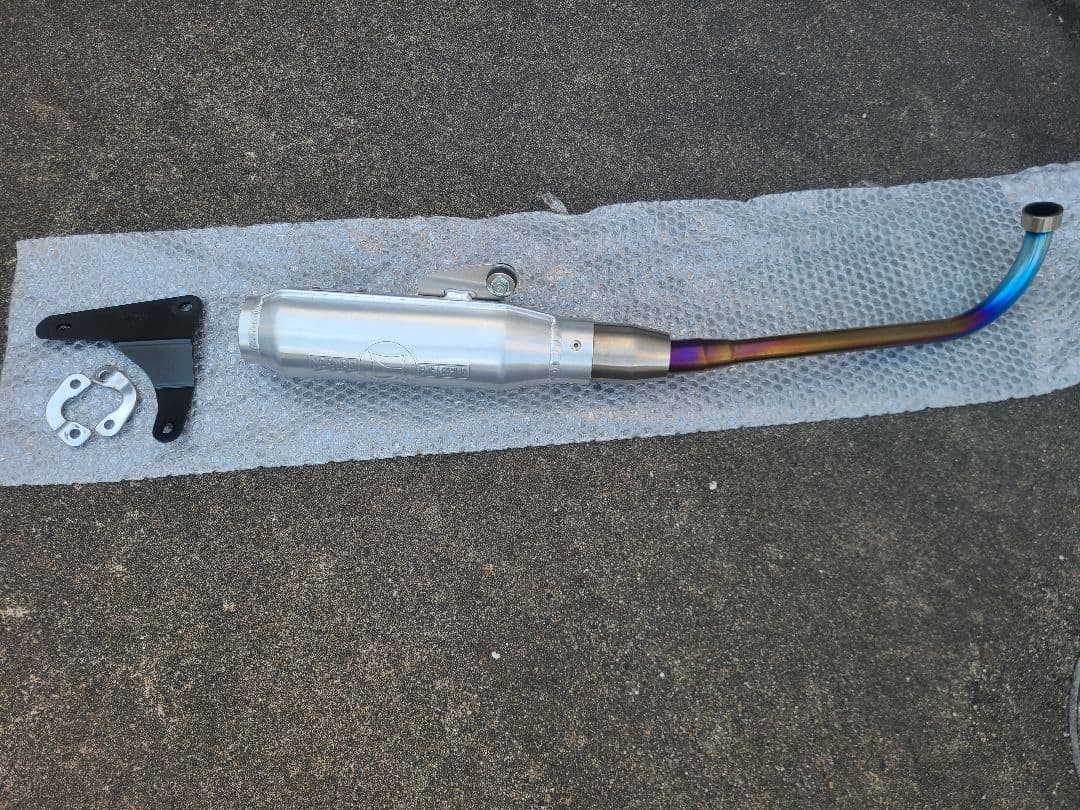 モリワキ フルエキゾーストマフラー ショートモンスター　スーパーカブ110