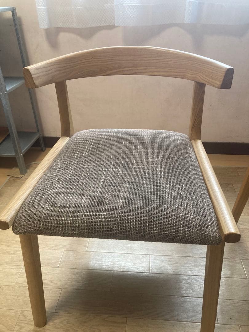 Re:CENO のHenry（ヘンリー）」シリーズ、ダイニングチェアー　①