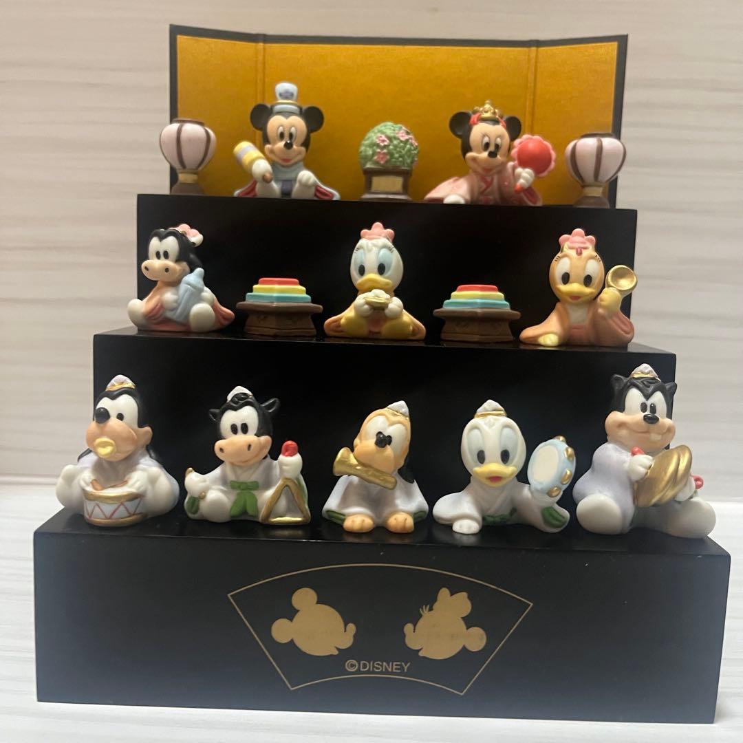 【美品】 ディズニー ひな祭り飾り 陶器製 3段 Disney ベビー 雛人形