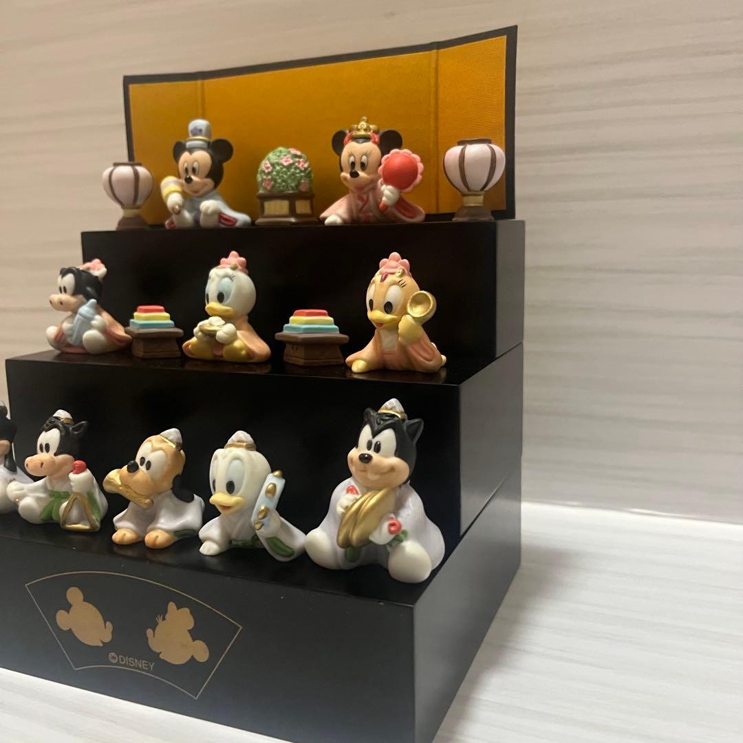 【美品】 ディズニー ひな祭り飾り 陶器製 3段 Disney ベビー 雛人形