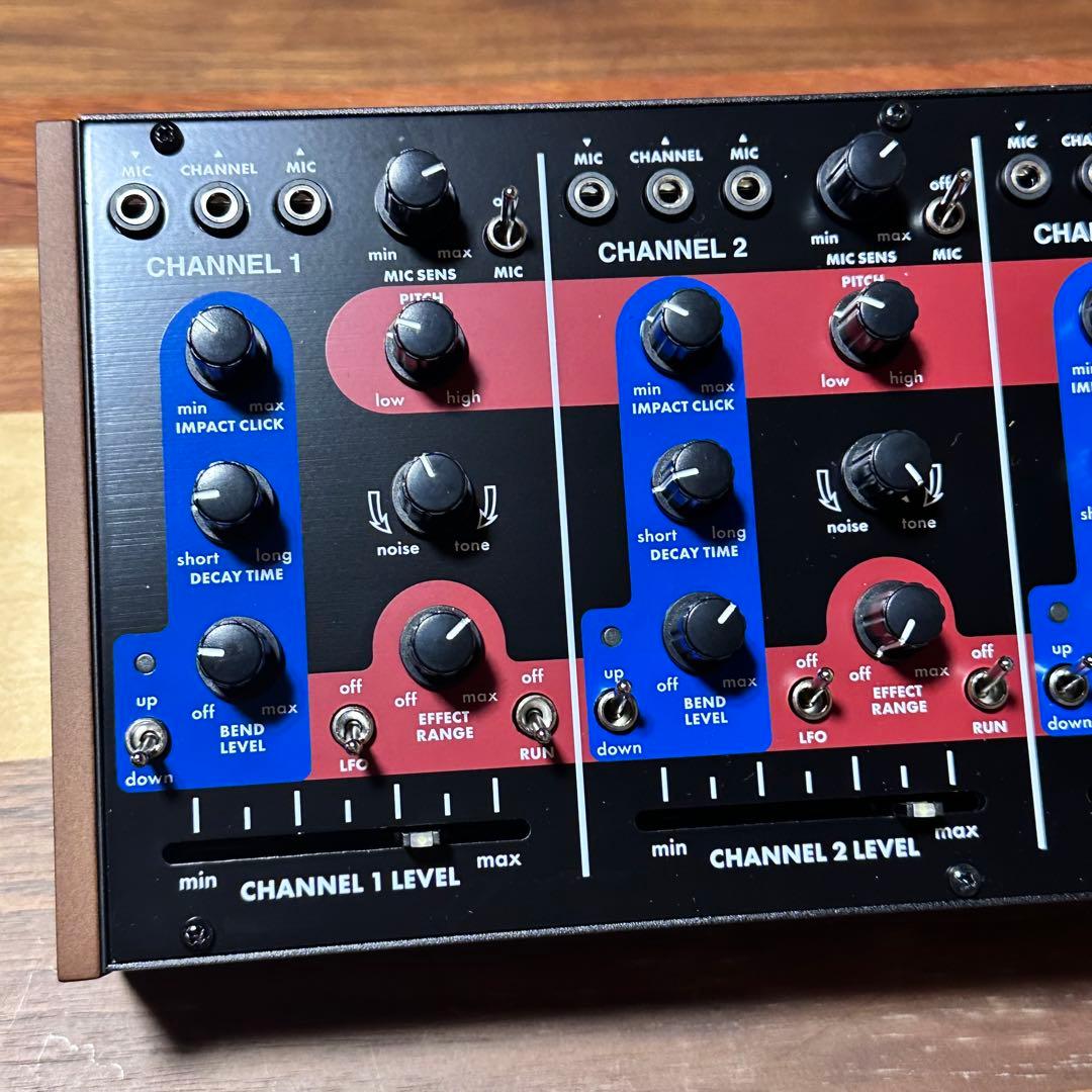 Behringer BDS-3　４チャンネルアナログドラムシンセサイザー