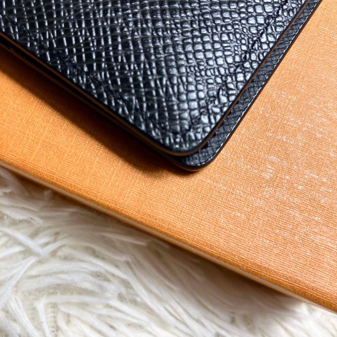 【未使用】 タイガ ポルトフォイユスレンダー M30539 IC搭載