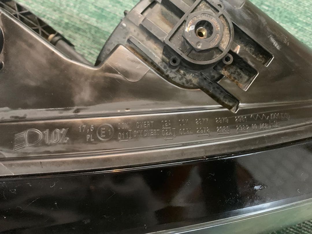 VW フォルクスワーゲン シャラン 2012 ヘッドライトセット