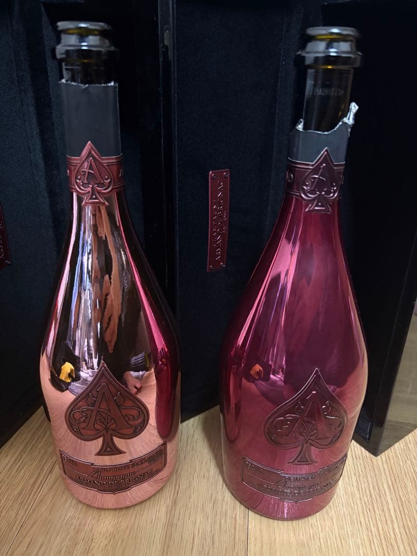 アルマンドシャンパン　空瓶　ケース付き　6本セット