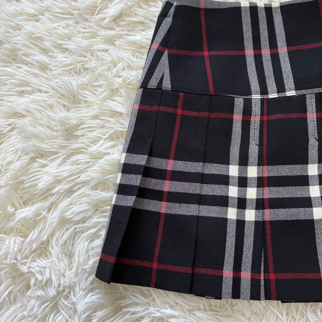 人気✨　バーバリーブルーレーベル　ミニスカート　プリーツ　Sサイズ　チェック柄
