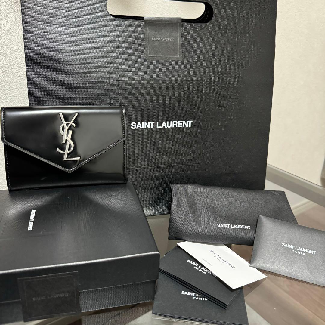 【入手困難】YSL 財布 カードケース レザー