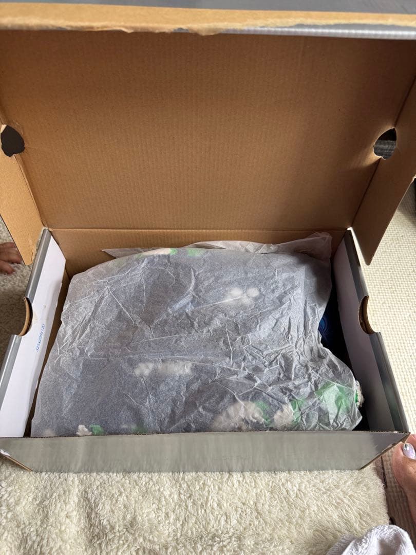 【人気モデル】ヨネックス テニスシューズ 27cm使用回数少なめ・箱付き