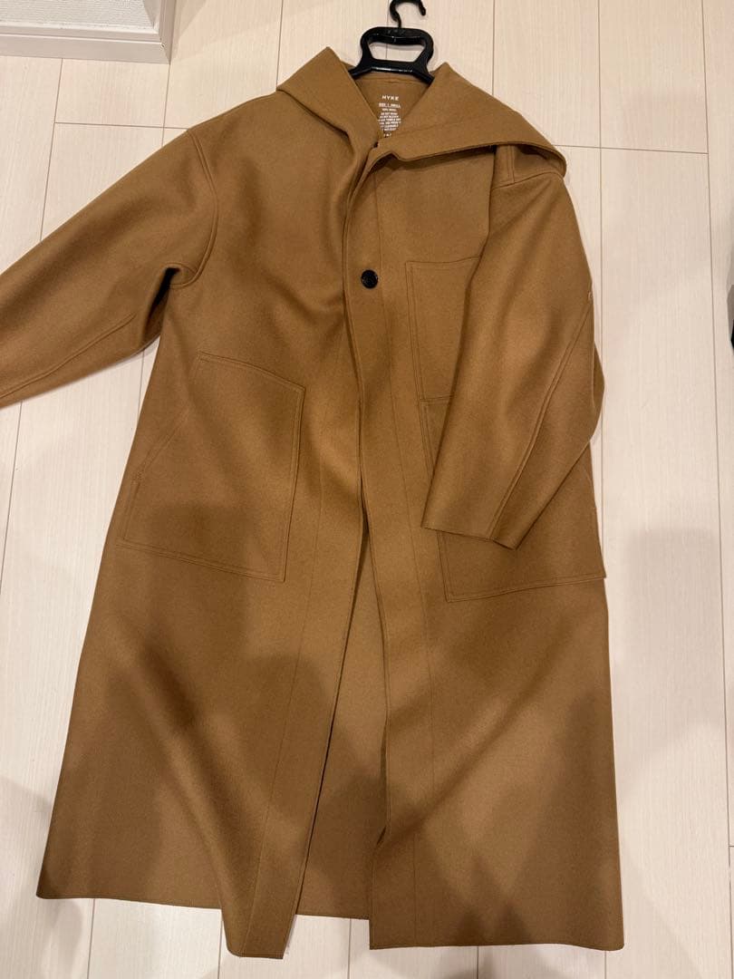 HYKE フード付きブラウンロングコート