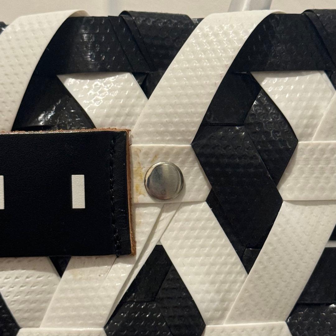 MARNI 編み込みデザイン カゴバッグ