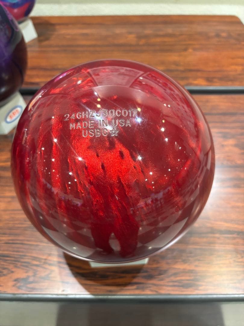 Honey Badger Ruddy ボウリングボール 15 lbs 3 oz