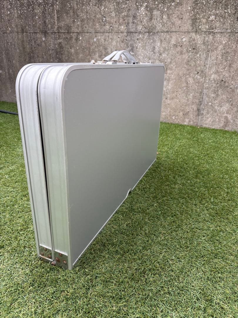 廃盤希少品Coleman折り畳み アルミピクニックテーブル コールマン イス付き