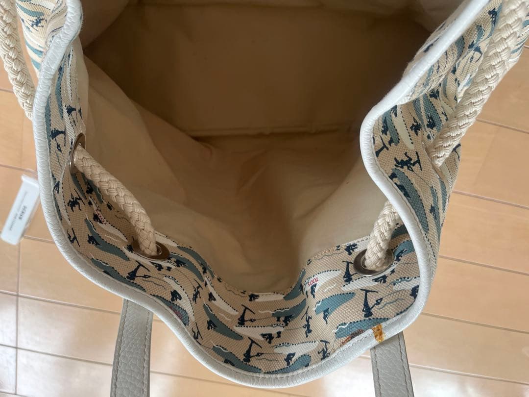 お値下げ中！トッズ　キャンバス地　バック　ユニセックス